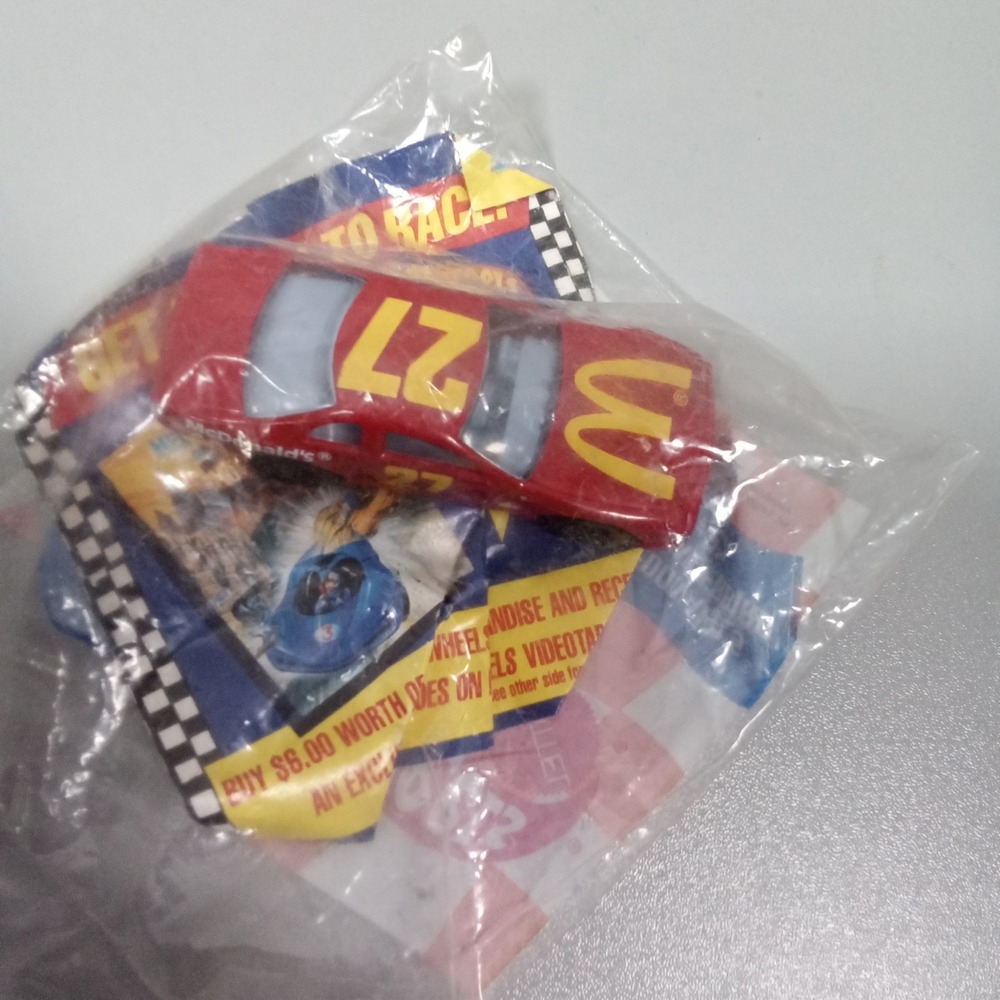 Vintage 1992 Hot Wheels McDonalds Happy Meal Racing Series Thunderbird 27 New